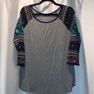 Medium Papermoon Raglan Top